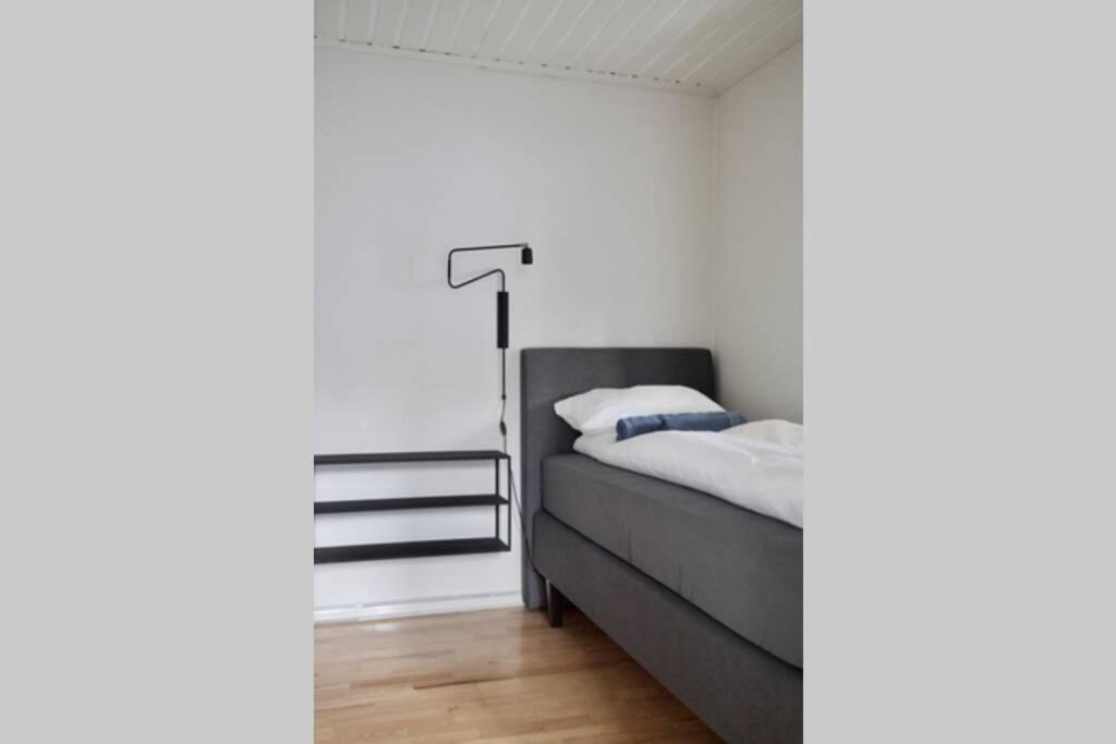 Central Large Modern House With A View Tromso Luaran gambar