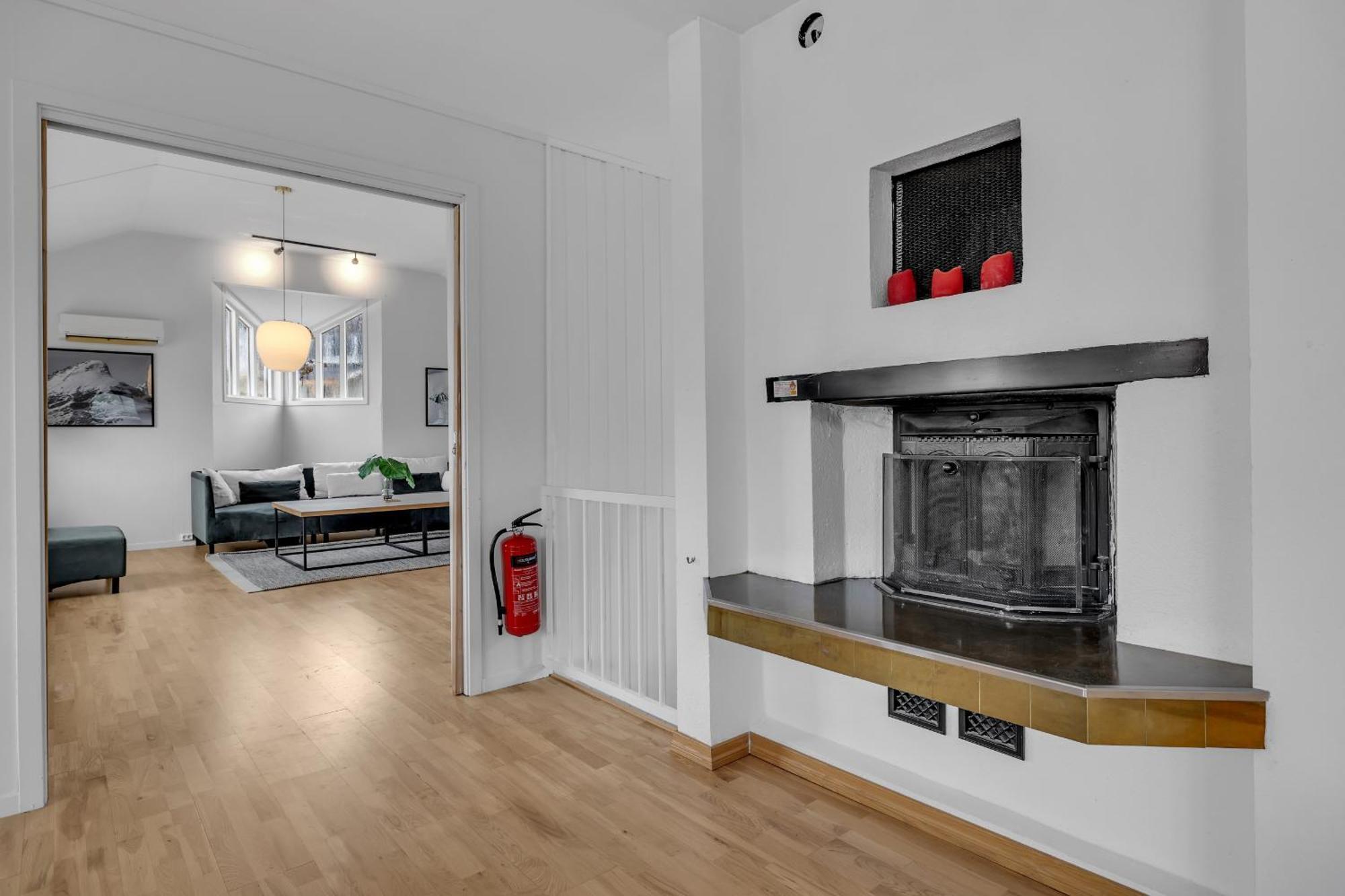 Central Large Modern House With A View Tromso Luaran gambar